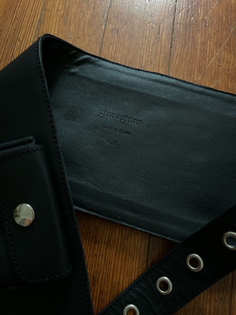 NWT Gimaguas Rino Belt in Black Noir Leather Pouch Pack Holder Accent Layer - Picture 10 of 11